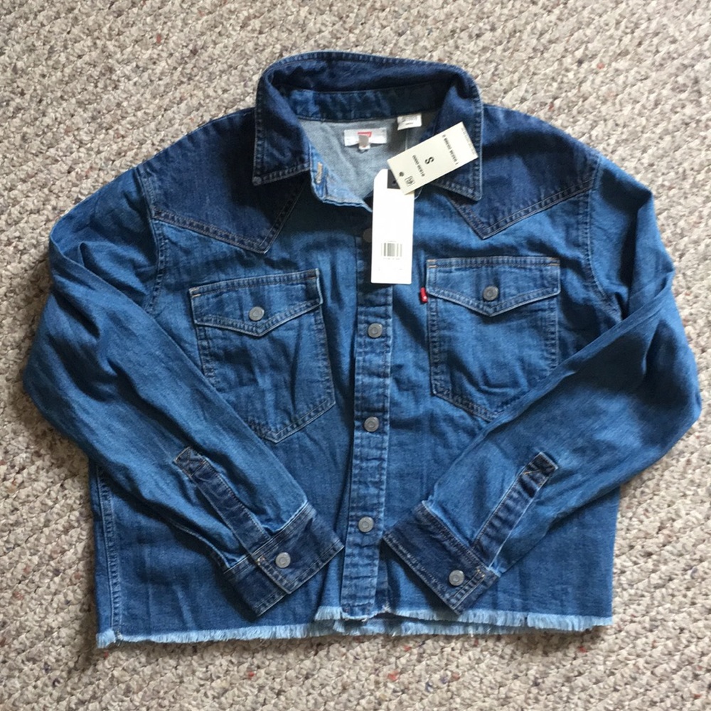 Levi’s cropped western style denim shirt